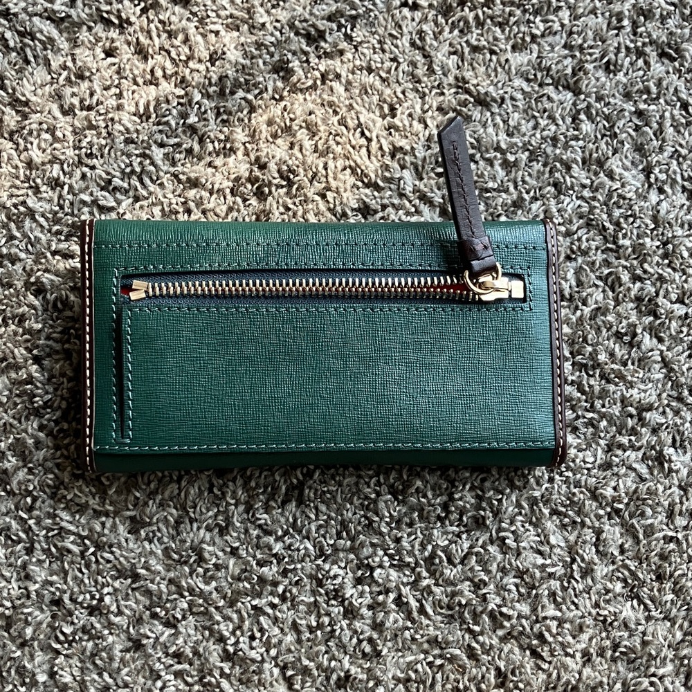 Dooney & Bourke Saffiano Continental Clutch Green/Brown - Picture 4 of 6